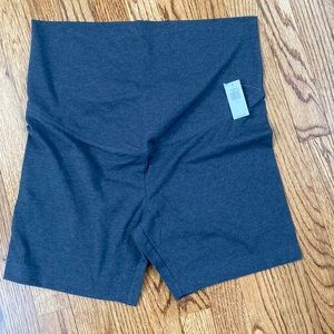 NWT Old Navy Maternity Bicycle Shorts